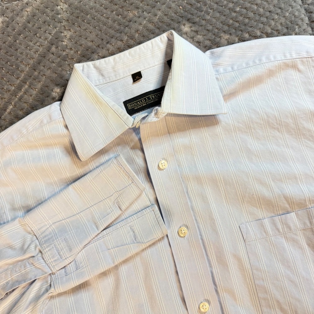 Donald J Trump Signature Collection Mens Dress Shirt Light Blue Striped 16 32/33